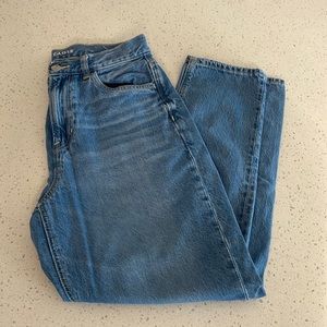 American eagle mom jeans